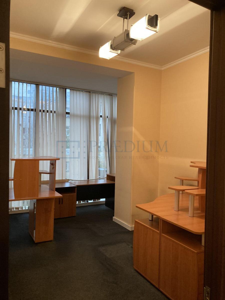 Продам офис в Москве, д 23 к 2