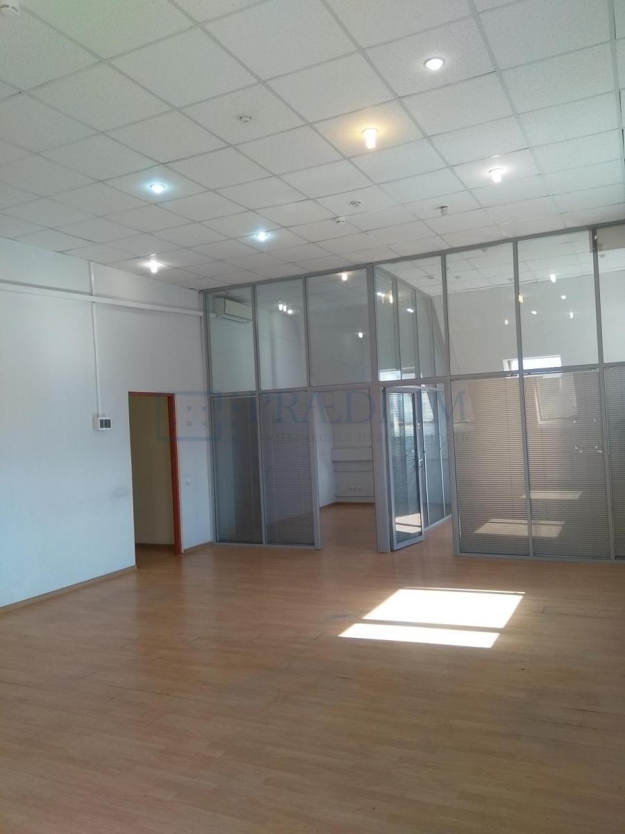 Продам офис в Москве, д 31