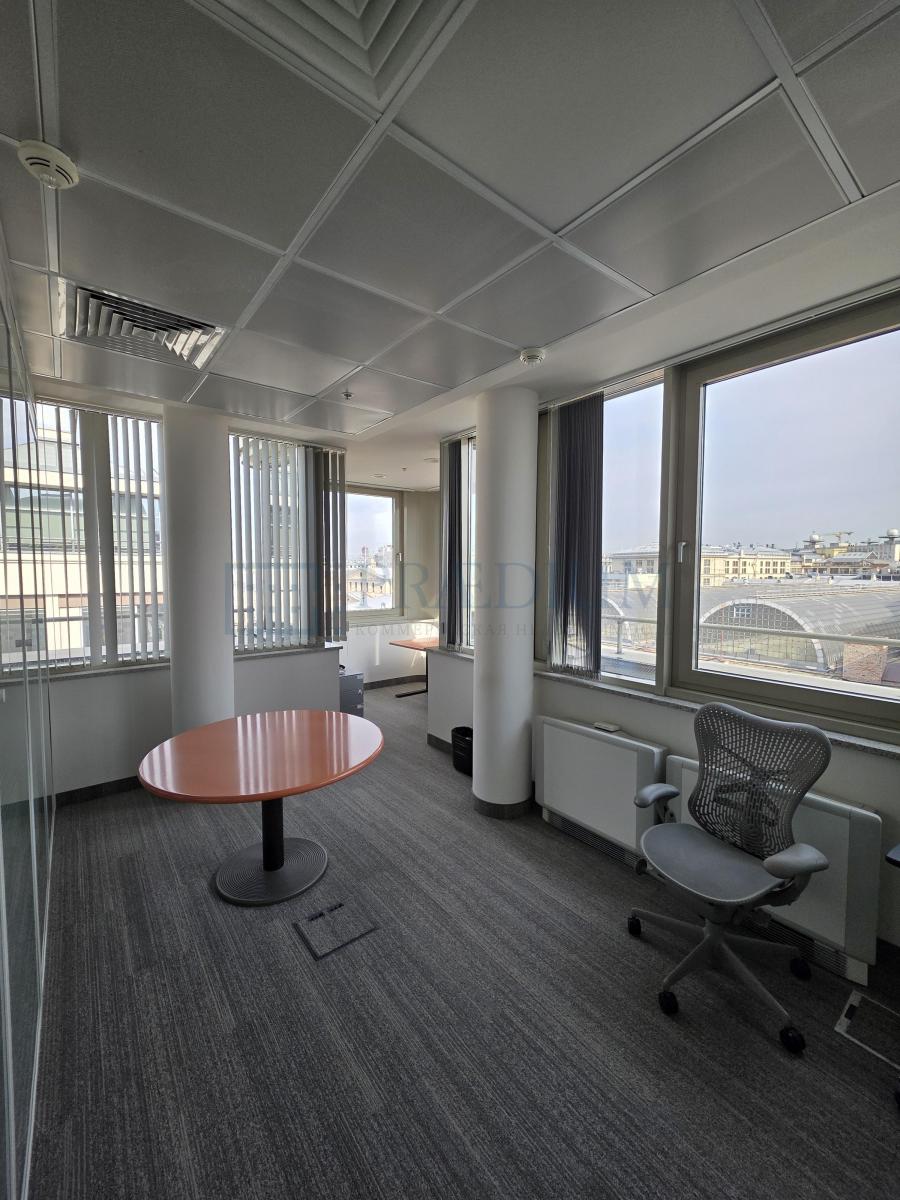 Сдается торговое помещение в Москве, д 5