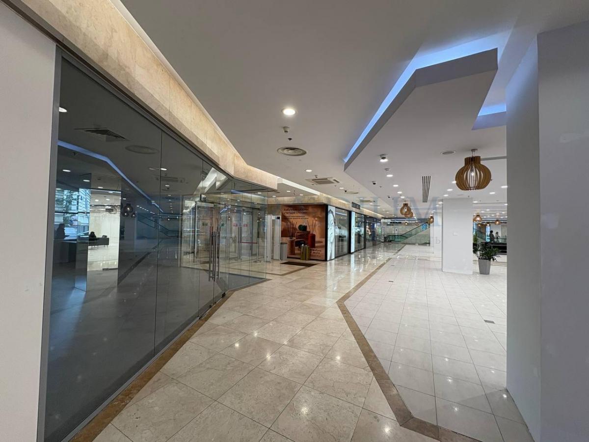 Сдается офис в Москве, д 8