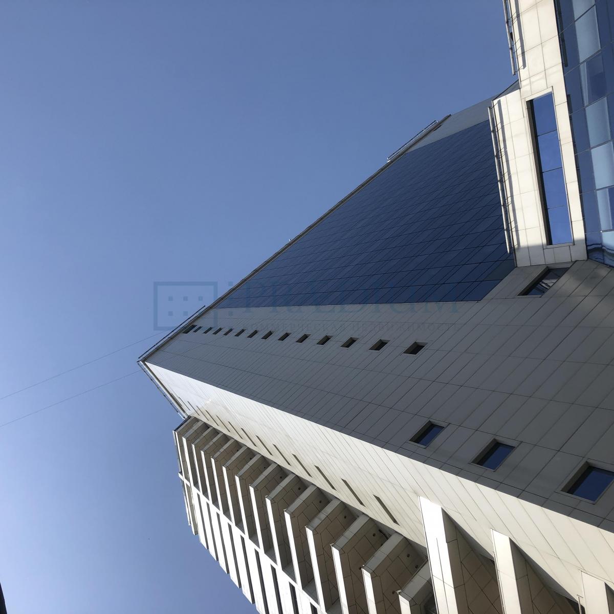 Сдается офис в Москве, д 8