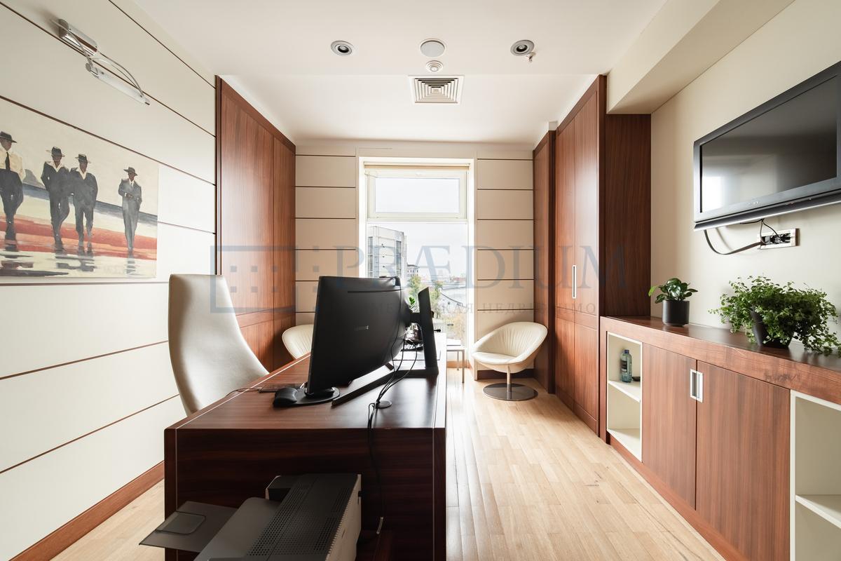 Продам офис в Москве, д 4А