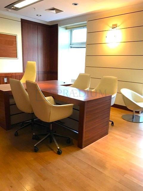 Продам офис в Москве, д 4А