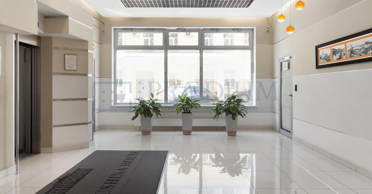 Сдается офис в Москве, д 32 стр 1