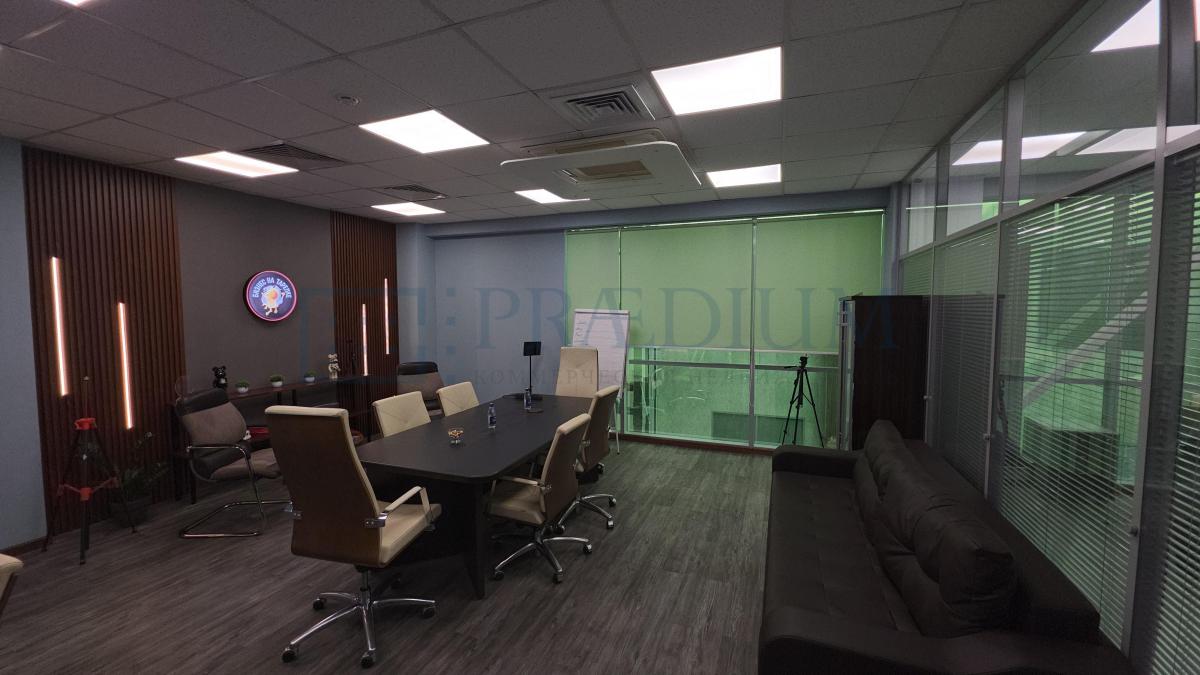 Продам офис в Москве, д 5А