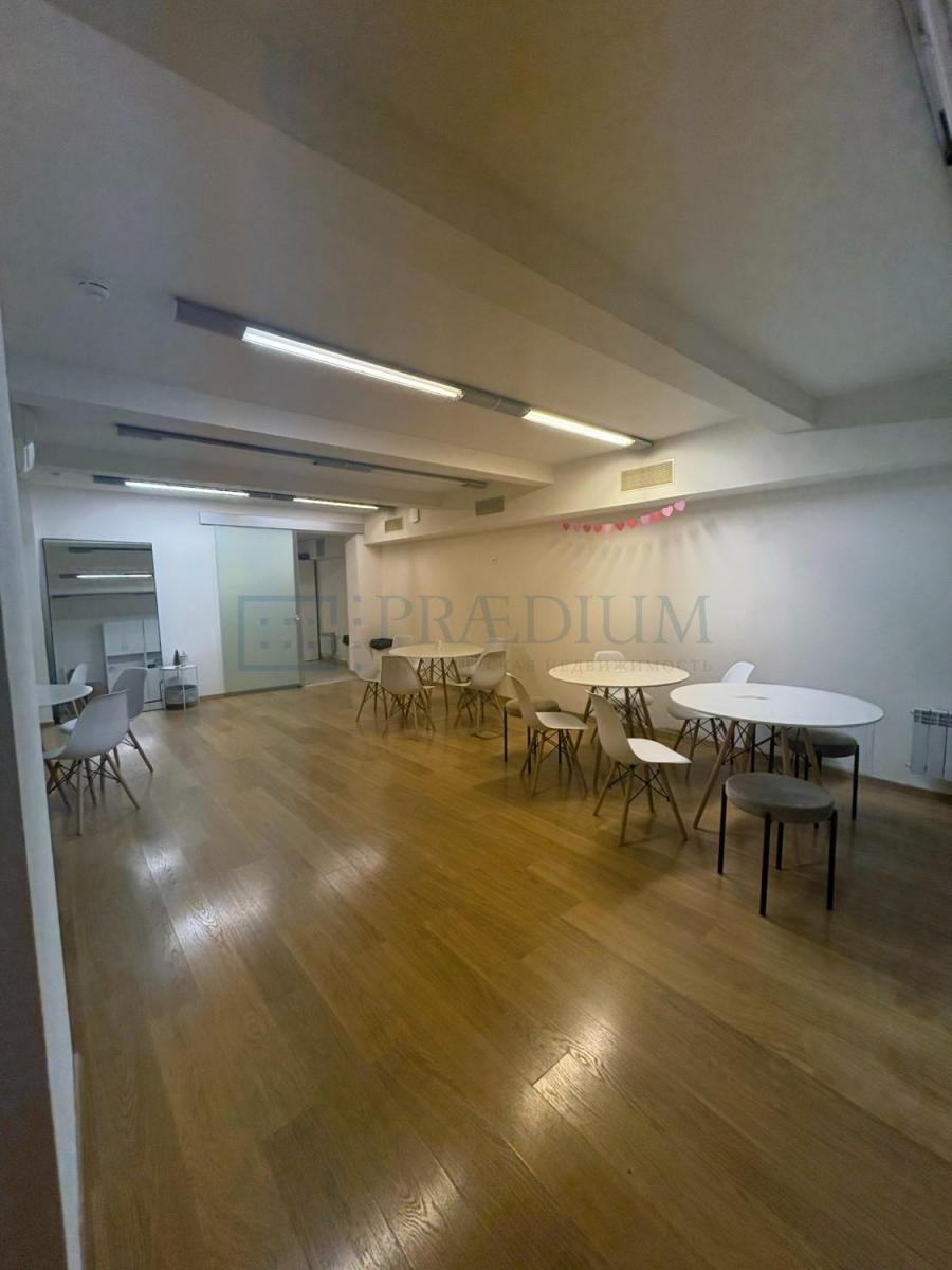 Сдается офис в Москве, д 8