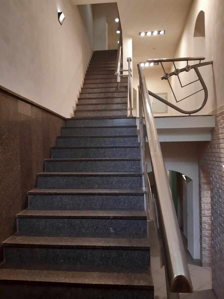 Сдается офис в Москве, д 8