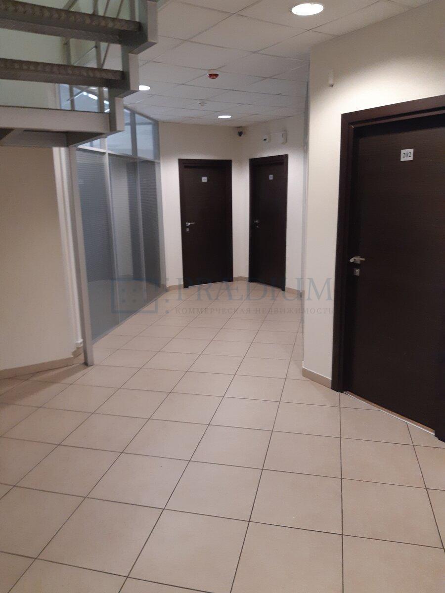 Сдается торговое помещение в Москве, д 8