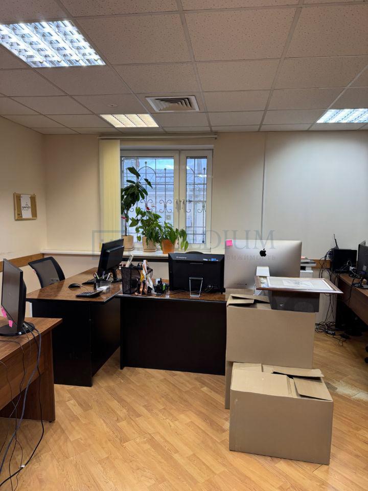 Сдается офис в, д 11