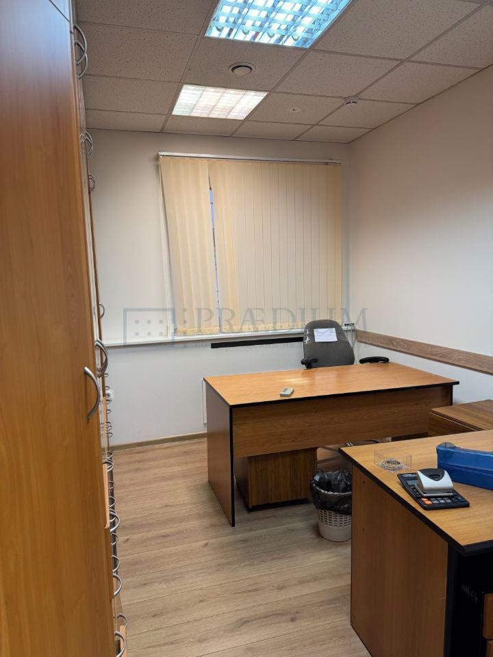 Сдается офис в, д 11