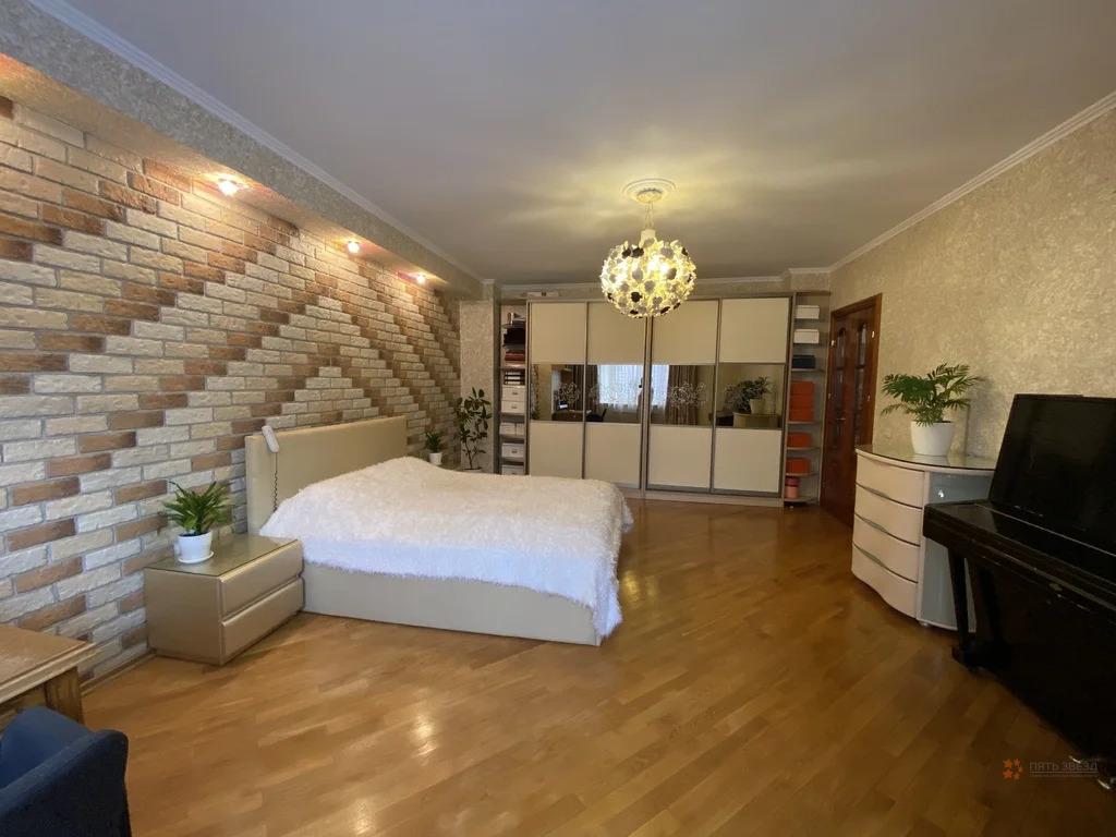 Продам 2-комнатную квартиру в Чехове, 2а