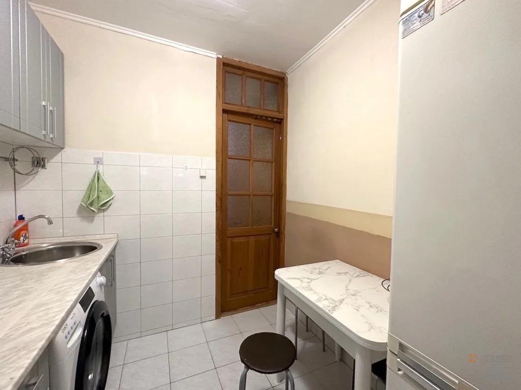 Продам 2-комнатную квартиру в Москве, 11к1