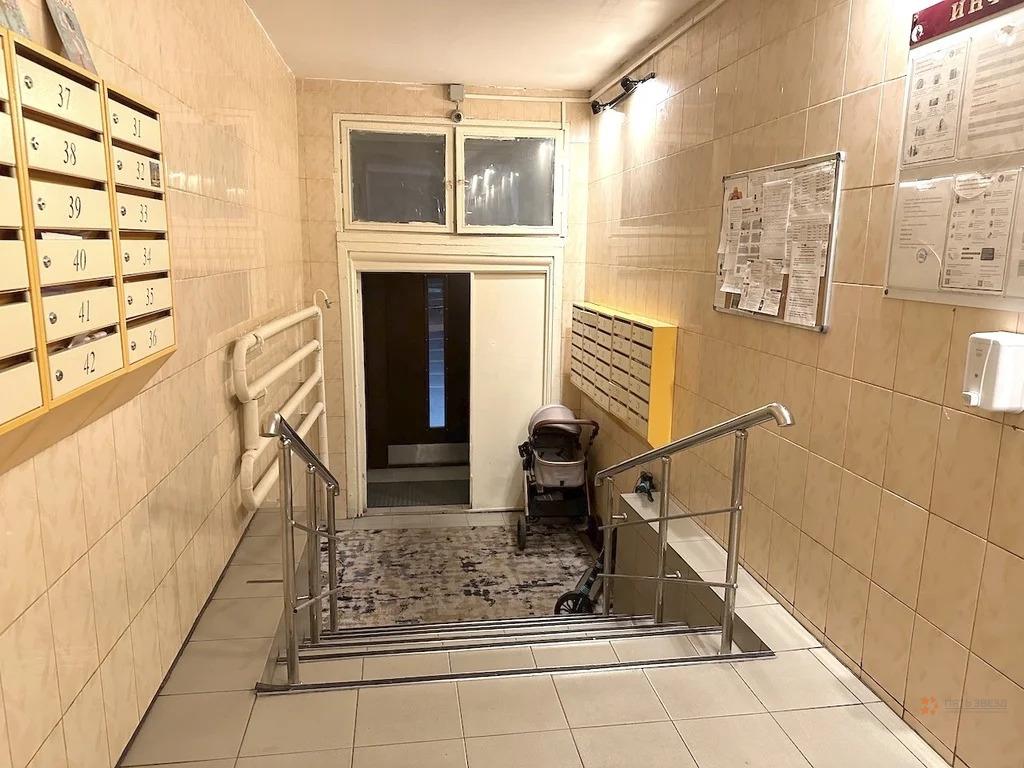 Продам 2-комнатную квартиру в Москве, 11к1