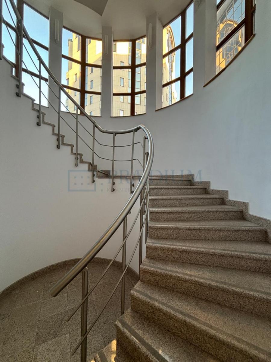 Сдается офис в Москве, д 52 стр 10