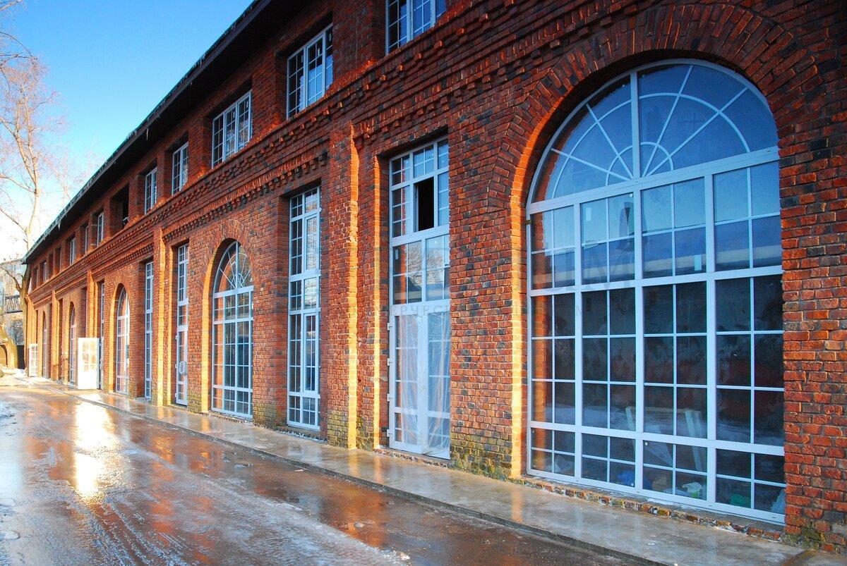 Продам торговое помещение в Москве, д 11 стр 8