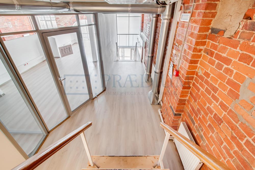 Продам офис в Москве, д 11 стр 8