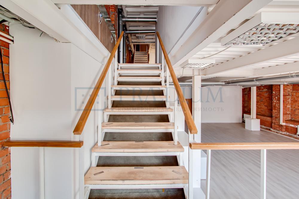 Продам офис в Москве, д 11 стр 8