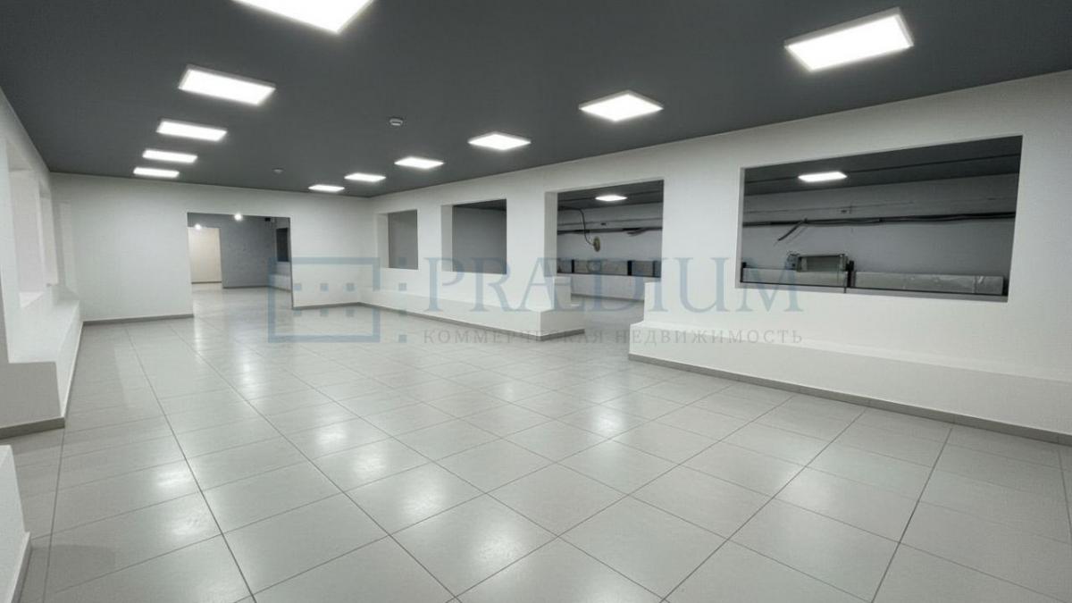 Продам торговое помещение в Москве, д 16 к 1