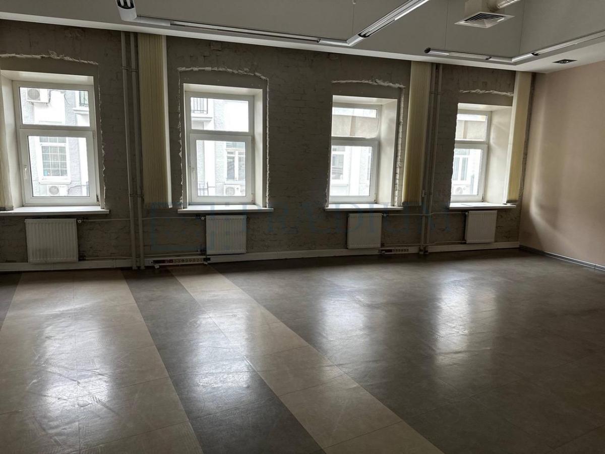 Сдается офис в Москве, д 13 стр 1