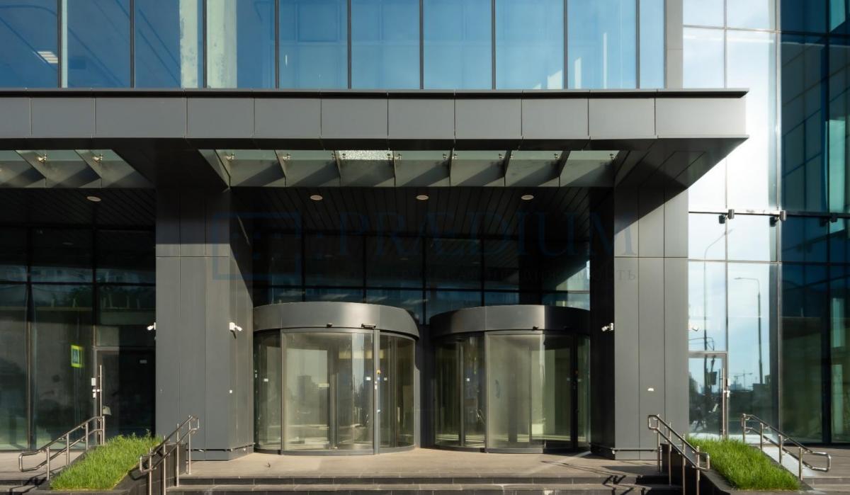 Сдается торговое помещение в Москве, д 8