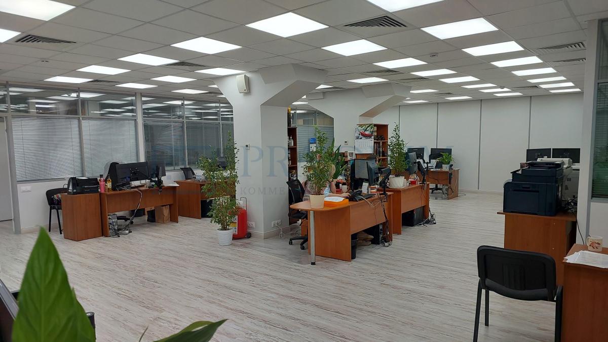 Продам офис в Москве, д 35 стр 64