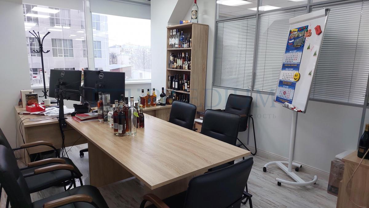 Продам офис в Москве, д 35 стр 64