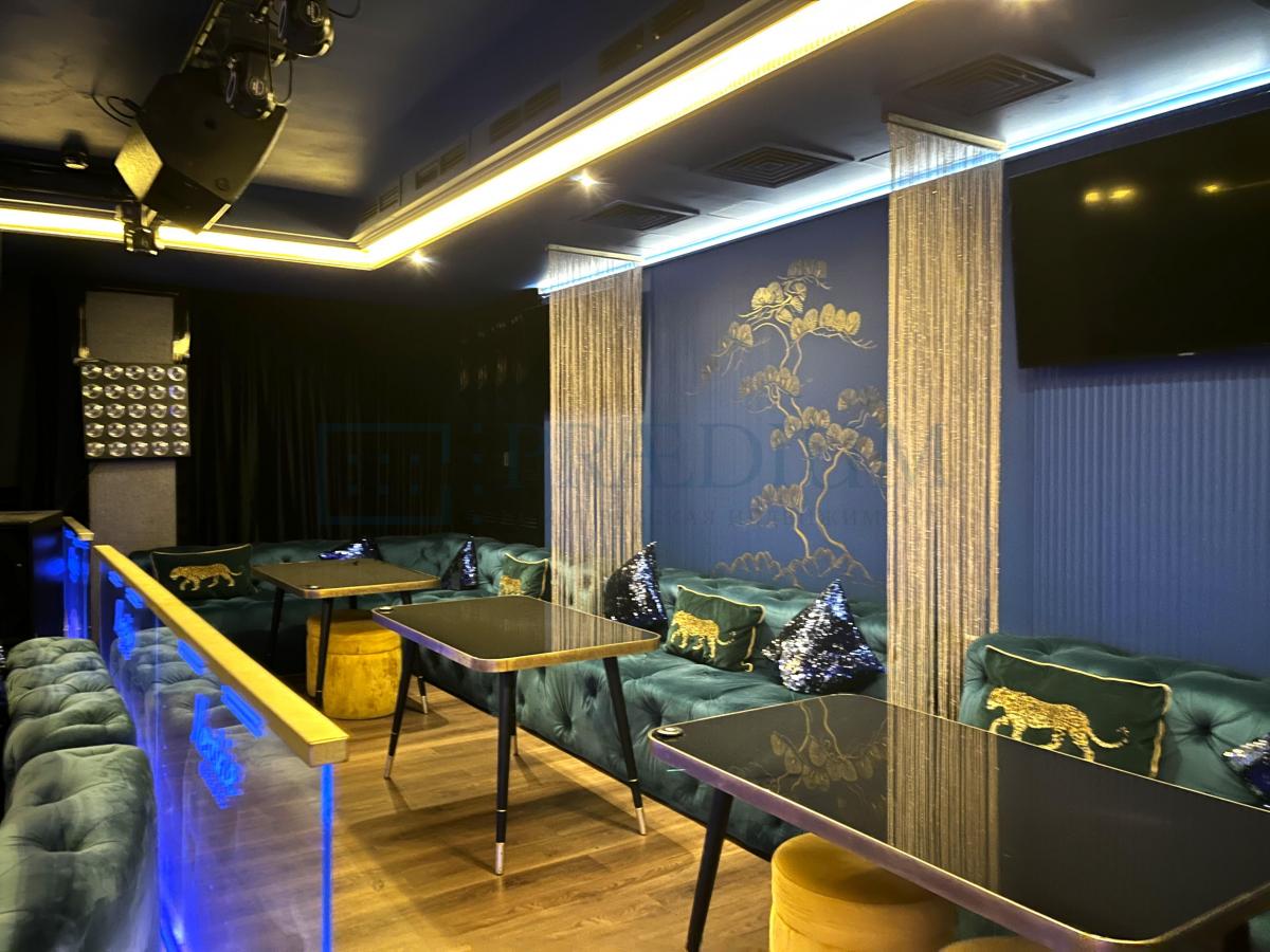 Продам торговое помещение в Москве, д 11 стр 2