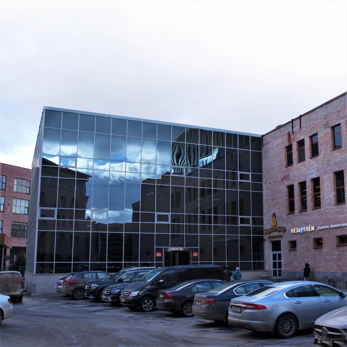 Сдается торговое помещение в Москве, д 19 стр 1