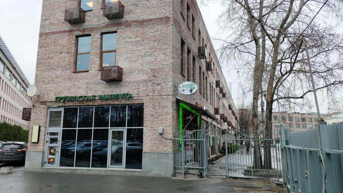 Сдается торговое помещение в Москве, д 19 стр 1