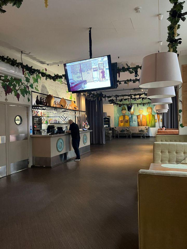 Сдается торговое помещение в Москве, д 19 стр 1