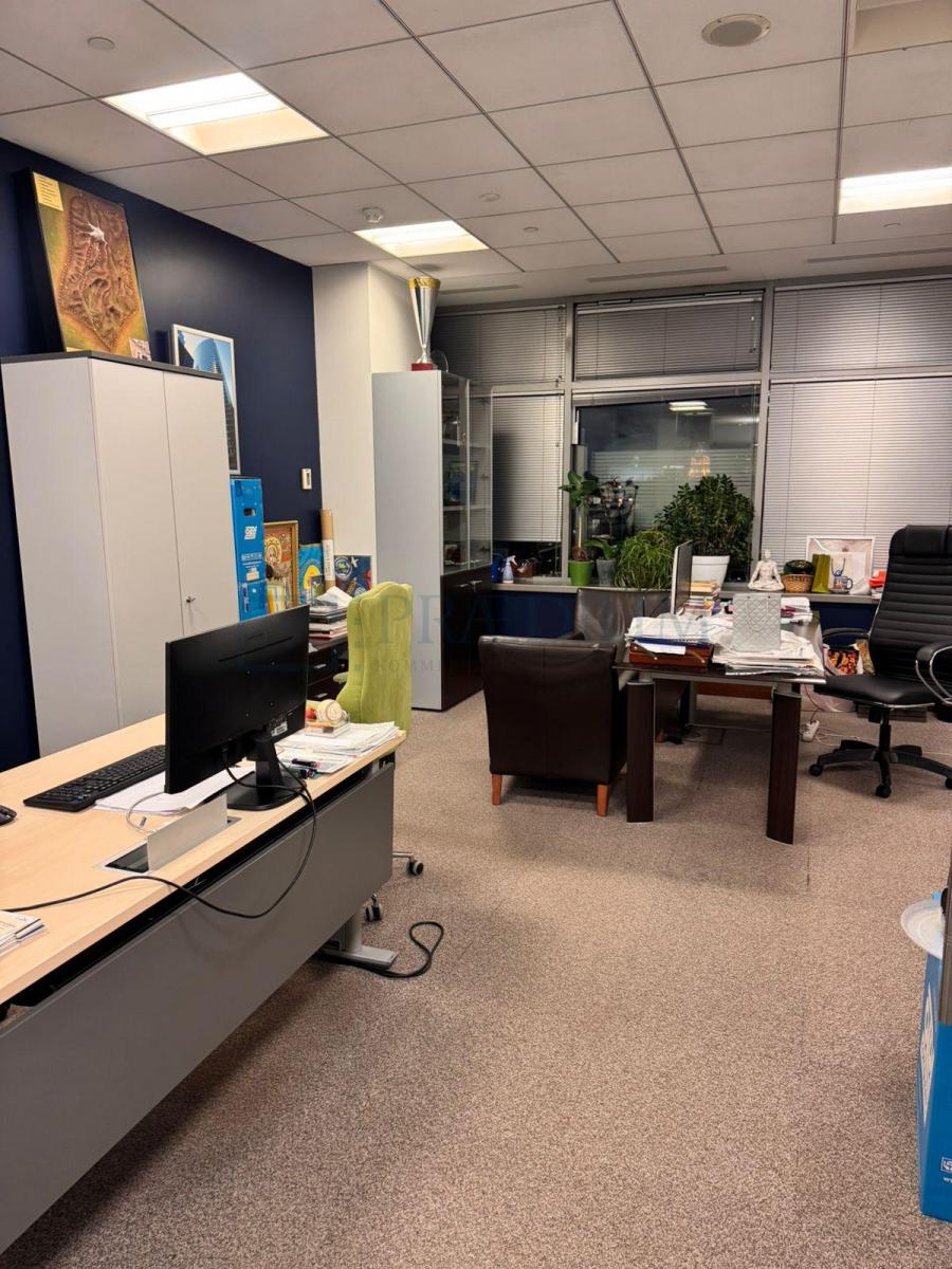 Сдается офис в Москве, д 6