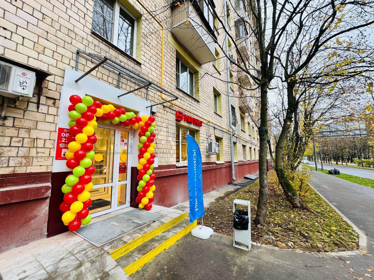 Продам офис в, д 15