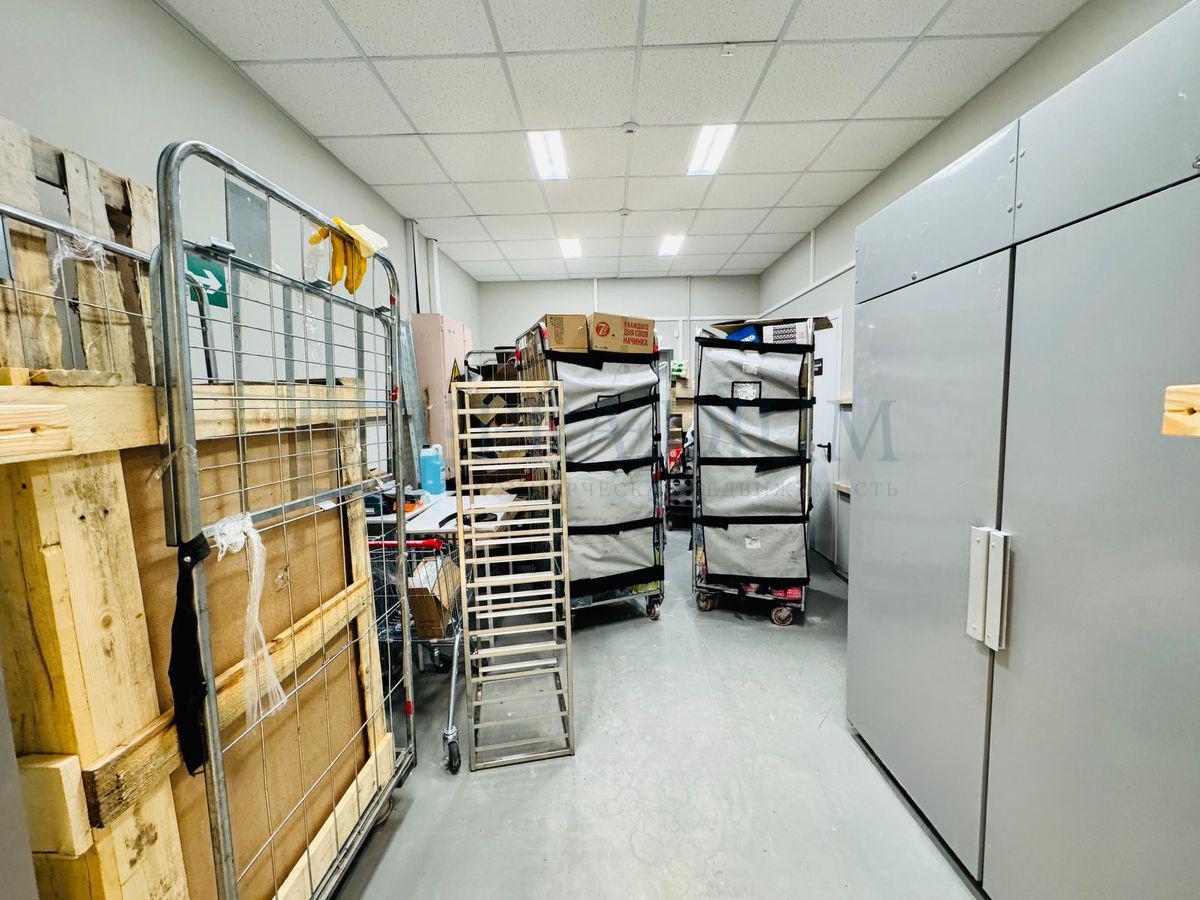 Продам офис в, д 15