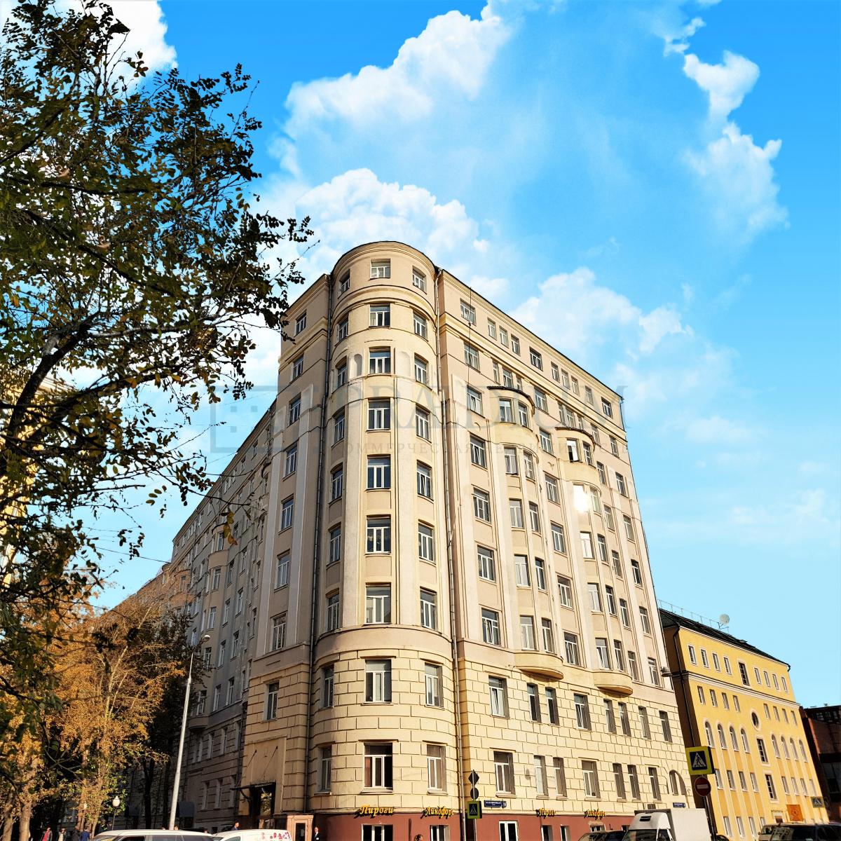 Сдается офис в Москве, д 16