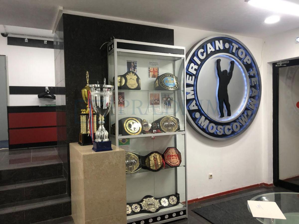 Продам торговое помещение в Москве, д 11 к 1