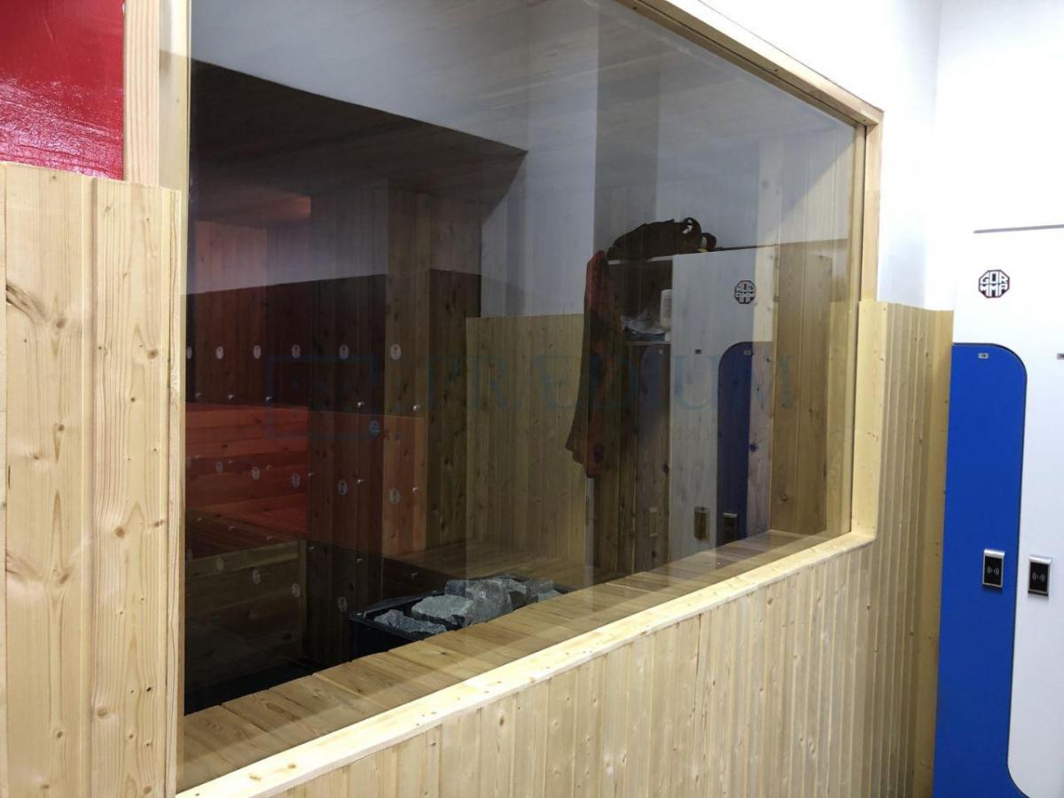 Продам торговое помещение в Москве, д 11 к 1