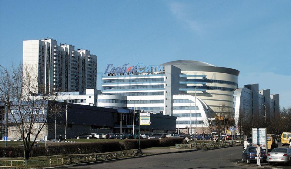 Сдается торговое помещение в Москве, д 2