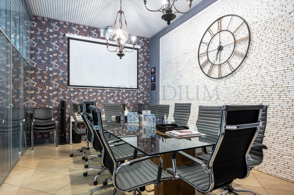 Продам офис в Москве, д 5 стр 1