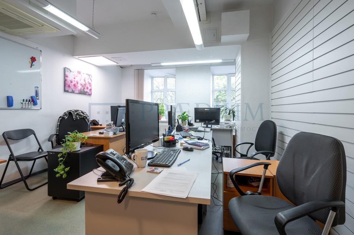 Продам офис в Москве, д 5 стр 1