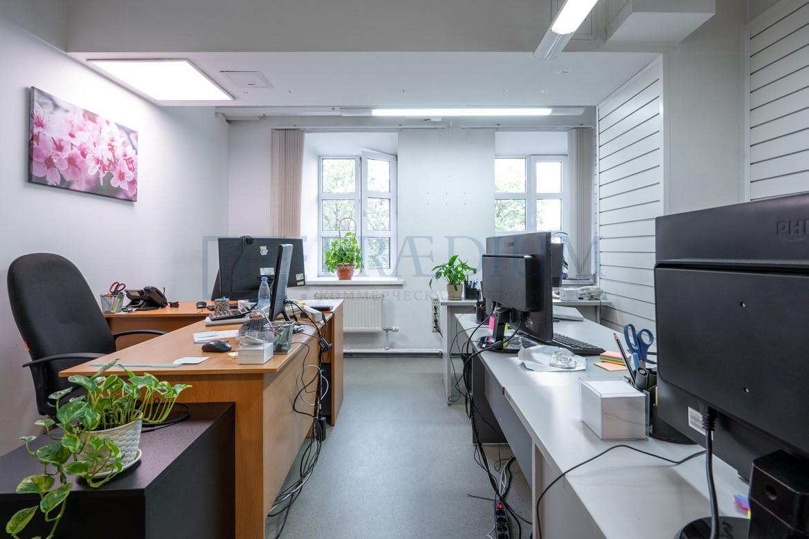 Продам офис в Москве, д 5 стр 1