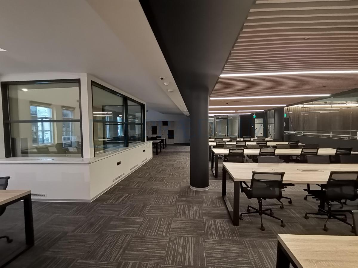 Сдается офис в Москве, д 9