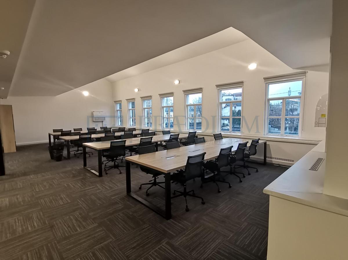 Сдается офис в Москве, д 9