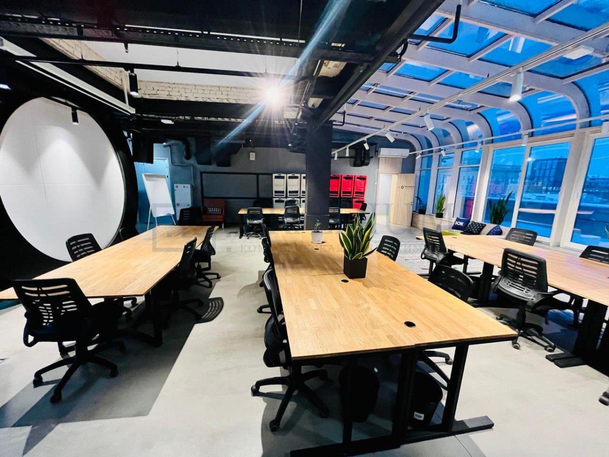 Сдается офис в Москве, д 8