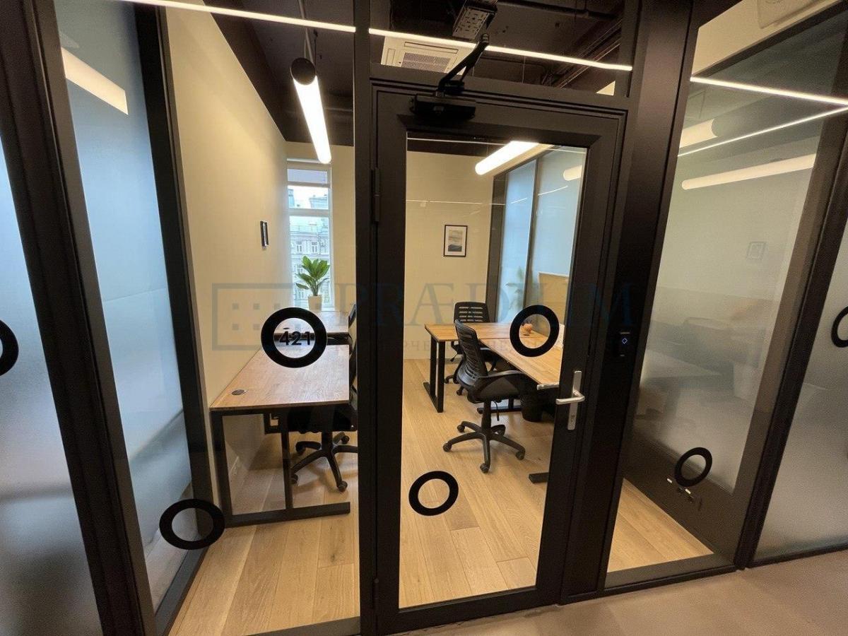 Сдается офис в Москве, д 8