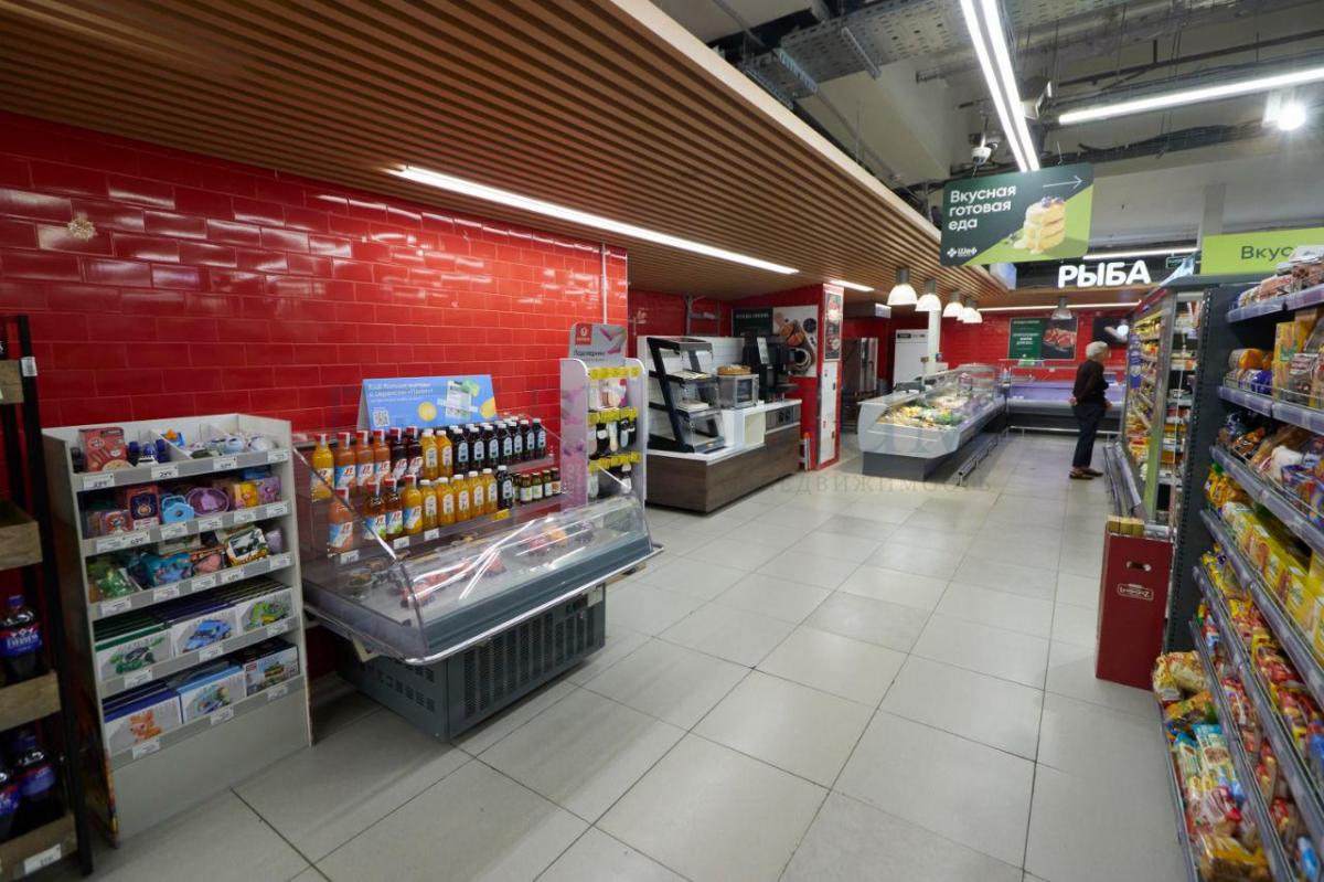 Сдается торговое помещение в Москве, д 33 к 1