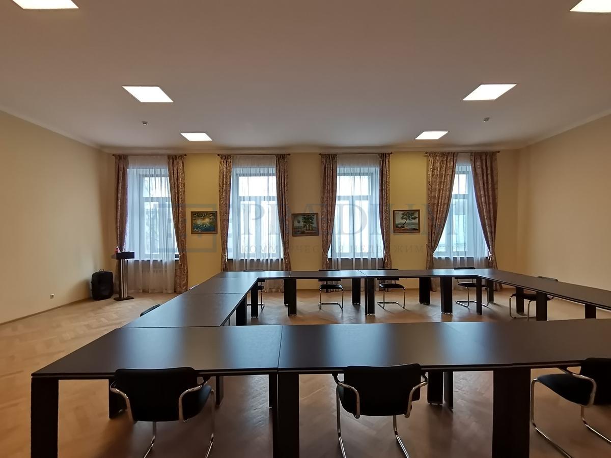 Сдается офис в, д 40 стр 1