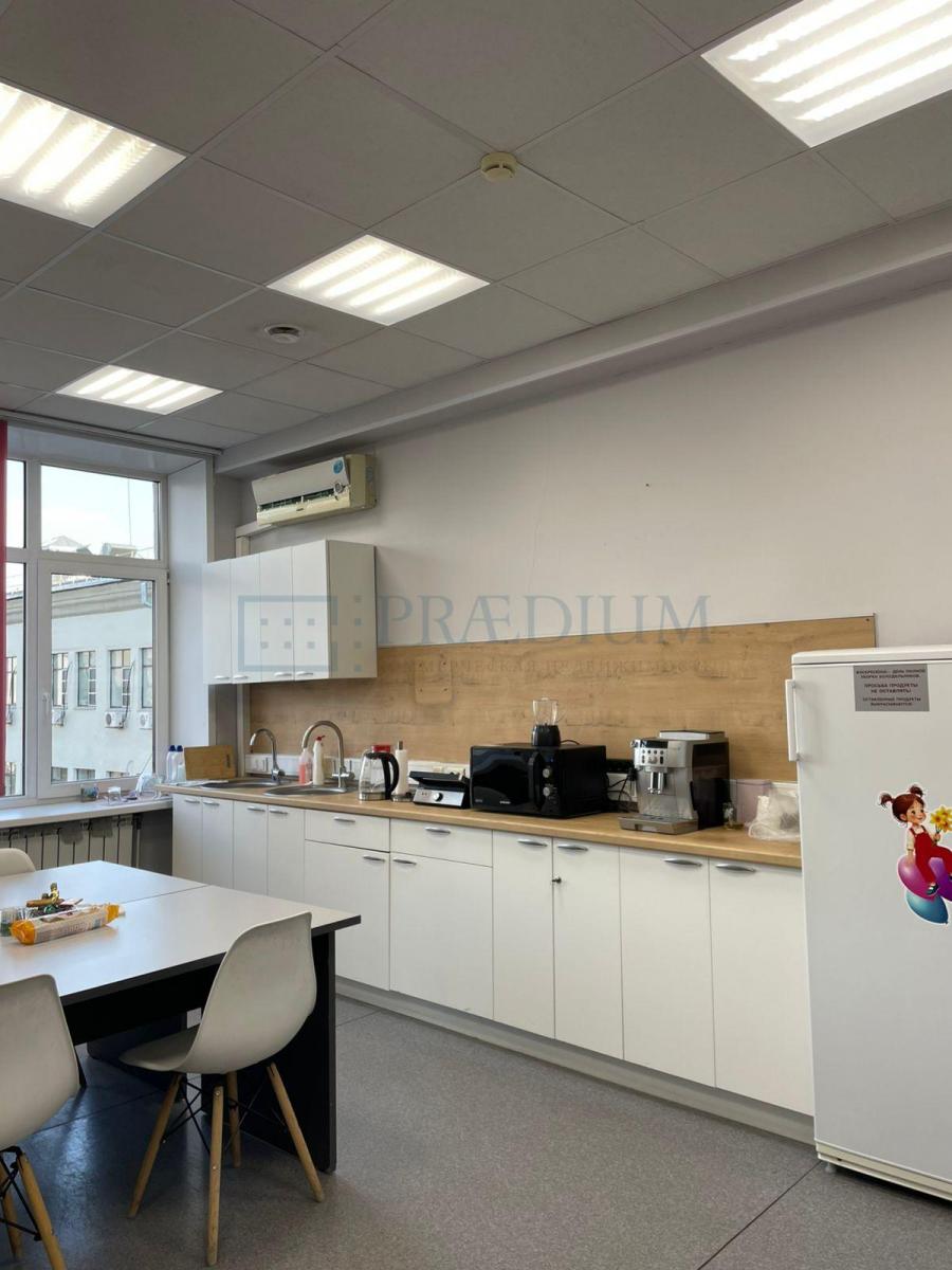 Сдается офис в Москве, д 30 стр 1