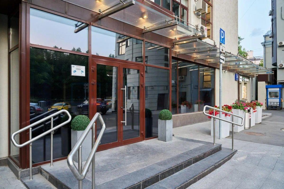 Сдается офис в Москве, д 30 стр 1