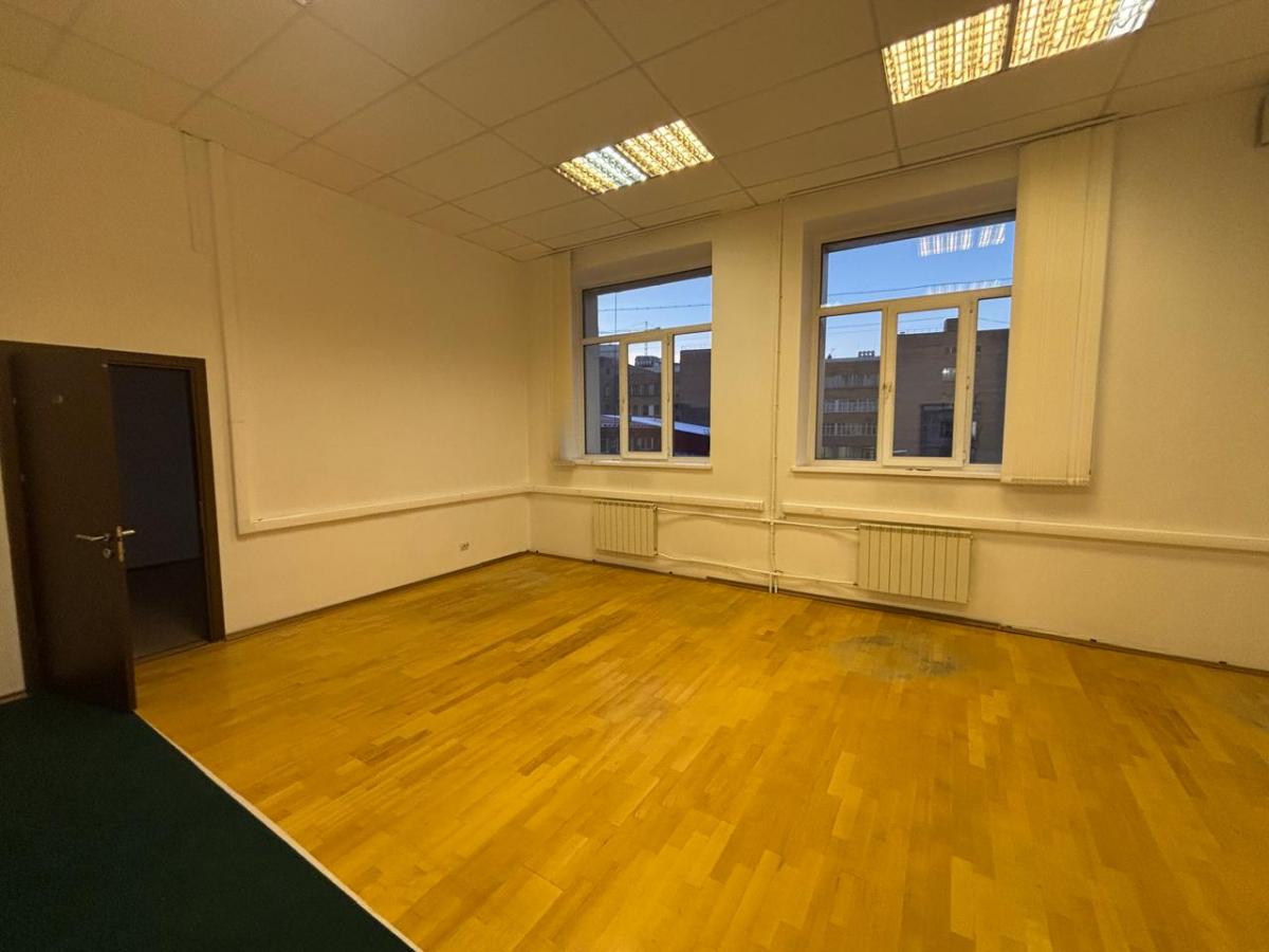 Сдается офис в Москве, дом 40