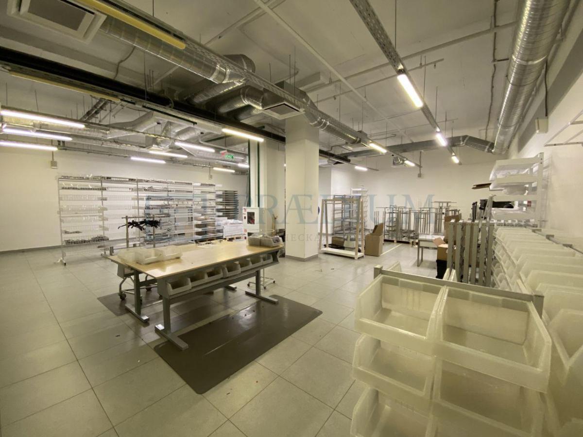 Сдается склад в Москве, д 10